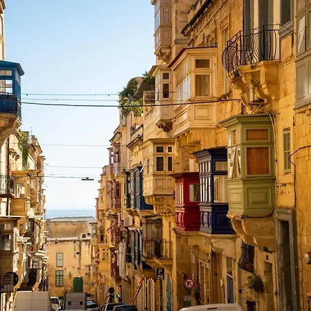 One-of-a-kind In Lägenhet Valletta